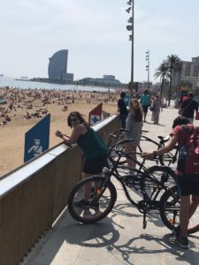 Rent bikes to see Barcelona Beaches